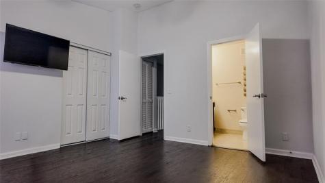 9967 NW 56th Place Coral Springs FL 33076