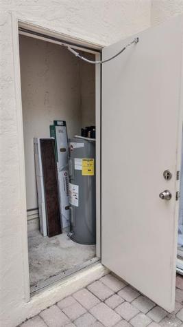 9967 NW 56th Place Coral Springs FL 33076