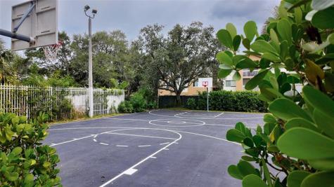 9967 NW 56th Place Coral Springs FL 33076