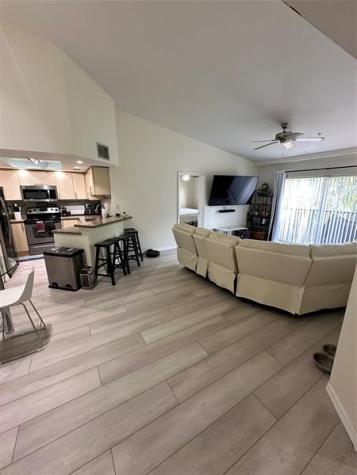 2131 SE 10th Avenue Fort Lauderdale FL 33316