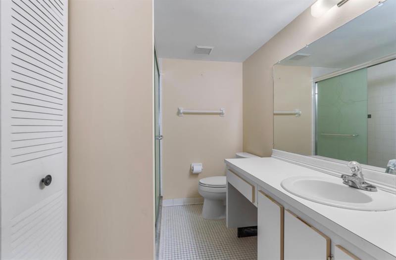 707 Gardens Drive Pompano Beach FL 33069