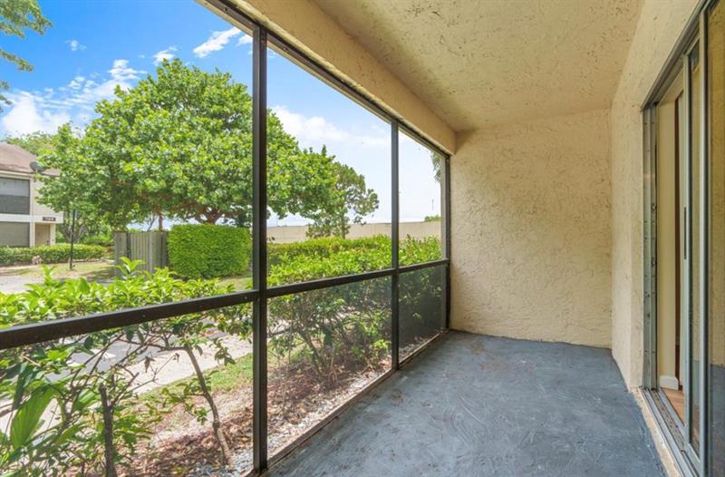 707 Gardens Drive Pompano Beach FL 33069