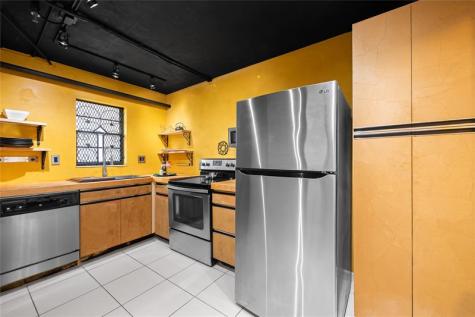 3300 W Rolling Hills Circle Davie FL 33328