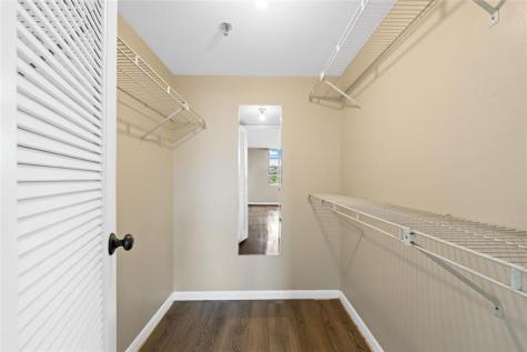 3300 W Rolling Hills Circle Davie FL 33328