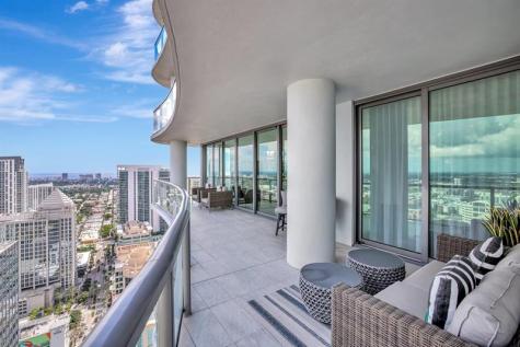 100 E Las Olas Boulevard Fort Lauderdale FL 33301