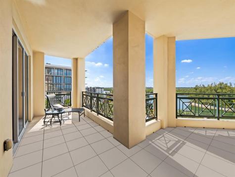 3415 N Ocean Drive Hollywood FL 33019