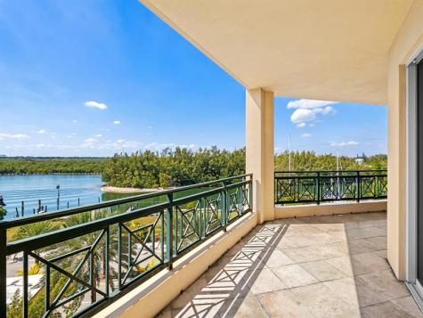 3415 N Ocean Drive Hollywood FL 33019