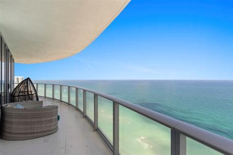 4111 S Ocean Drive Hollywood FL 33019
