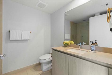 4111 S Ocean Drive Hollywood FL 33019