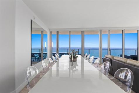 4111 S Ocean Drive Hollywood FL 33019
