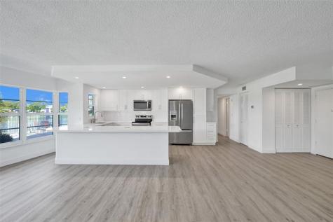 2500 NE 48th Lane Fort Lauderdale FL 33308