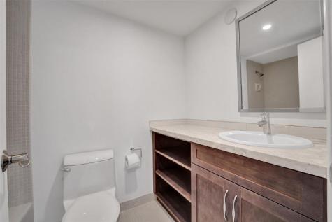 2500 NE 48th Lane Fort Lauderdale FL 33308