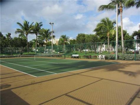 9511 Weldon Circle Tamarac FL 33321
