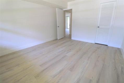 4007 N Cypress Drive Pompano Beach FL 33069