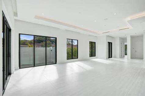 4524 Seagrape Drive Lauderdale By The Sea FL 33308