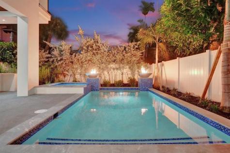 4524 Seagrape Drive Lauderdale By The Sea FL 33308