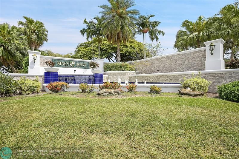 9968 N Belfort Circle Tamarac FL 33321