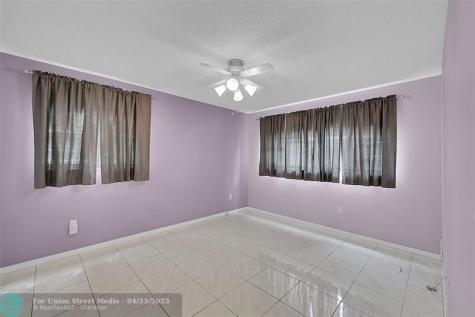 9968 N Belfort Circle Tamarac FL 33321