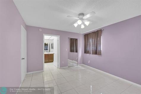 9968 N Belfort Circle Tamarac FL 33321