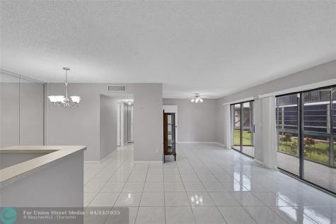 9968 N Belfort Circle Tamarac FL 33321