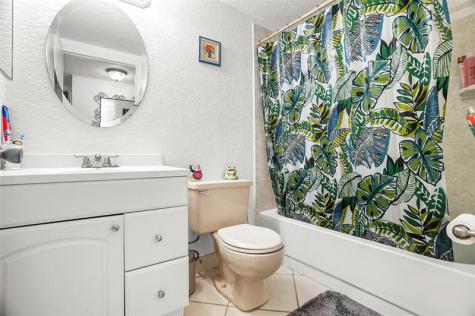 7759 Ashmont Circle Tamarac FL 33321