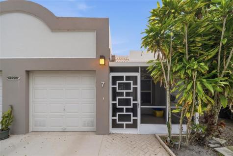 18730 Stewart Circle Boca Raton FL 33496