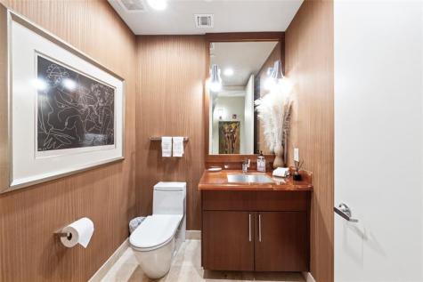 301 Hendricks Isle Fort Lauderdale FL 33301