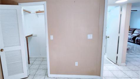 2721 N Pine Island Road Sunrise FL 33322