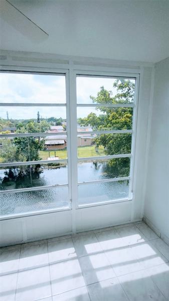 2721 N Pine Island Road Sunrise FL 33322