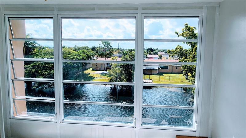 2721 N Pine Island Road Sunrise FL 33322