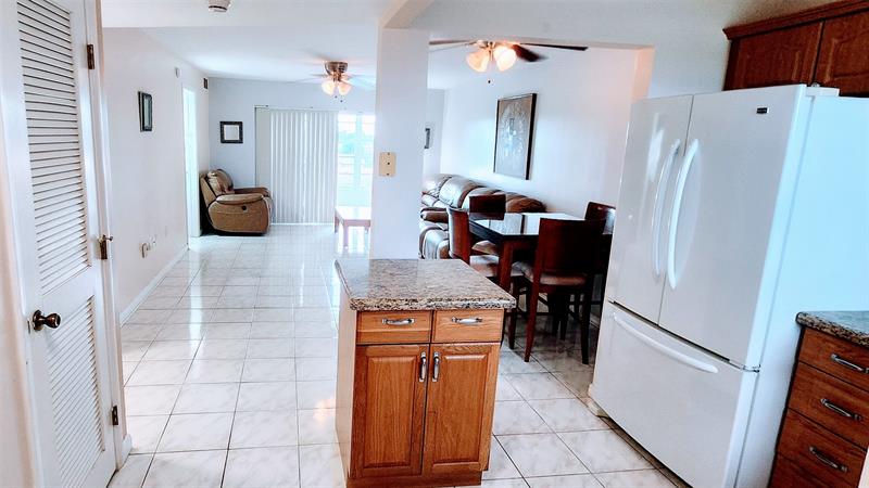 2721 N Pine Island Road Sunrise FL 33322