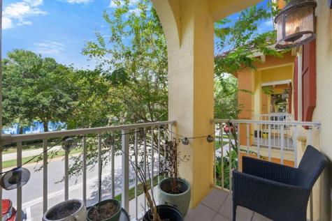 3909 Monarch Lane Coconut Creek FL 33073