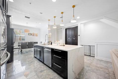 3909 Monarch Lane Coconut Creek FL 33073