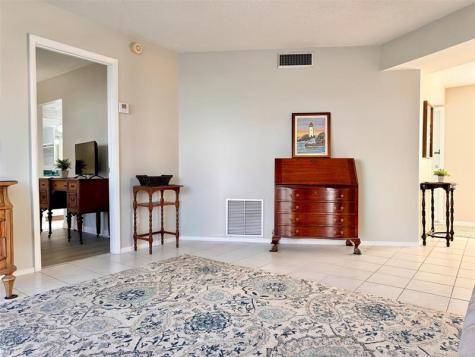 4401 NW 41st Street Lauderdale Lakes FL 33319