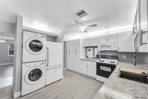 1521 NW 19th Terrace Delray Beach FL 33445