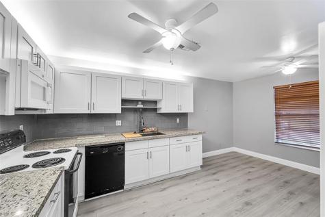 1521 NW 19th Terrace Delray Beach FL 33445