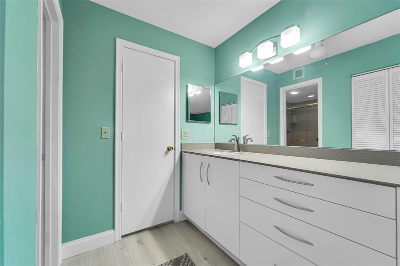 1521 NW 19th Terrace Delray Beach FL 33445