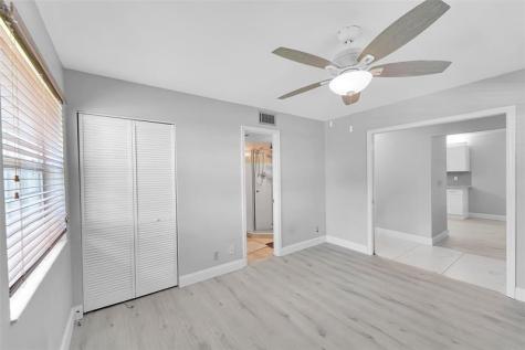 1521 NW 19th Terrace Delray Beach FL 33445