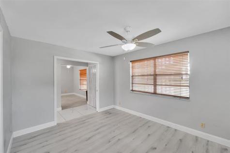 1521 NW 19th Terrace Delray Beach FL 33445