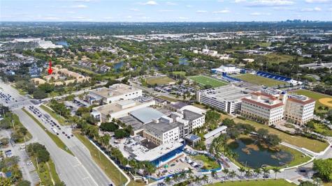 2906 S University Drive Davie FL 33328