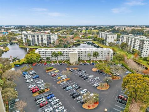 2236 N Cypress Bend Drive Pompano Beach FL 33069