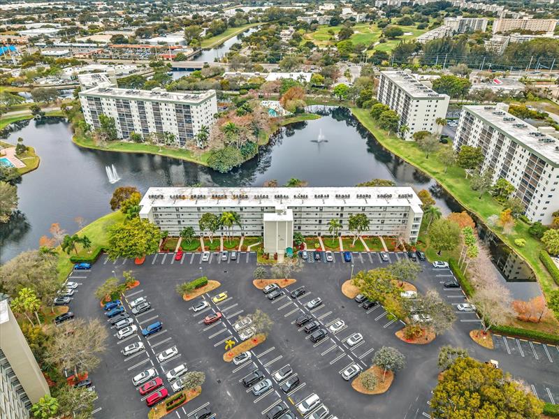 2236 N Cypress Bend Drive Pompano Beach FL 33069