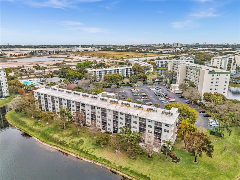 2236 N Cypress Bend Drive Pompano Beach FL 33069