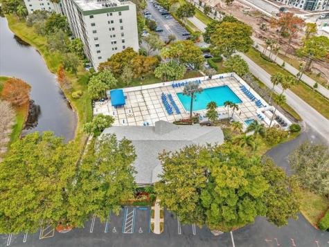 2236 N Cypress Bend Drive Pompano Beach FL 33069