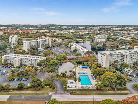2236 N Cypress Bend Drive Pompano Beach FL 33069