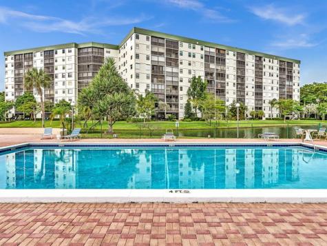 2236 N Cypress Bend Drive Pompano Beach FL 33069
