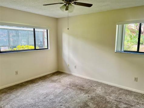 9384 S Belfort Circle Tamarac FL 33321