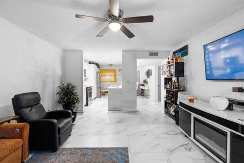 10762 La Placida Drive Coral Springs FL 33065