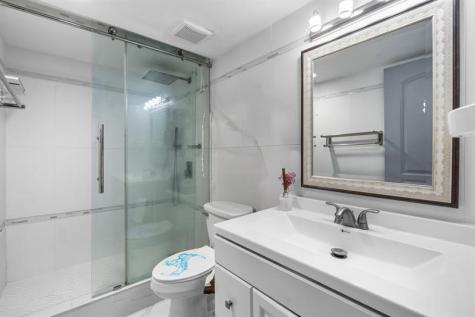 10762 La Placida Drive Coral Springs FL 33065