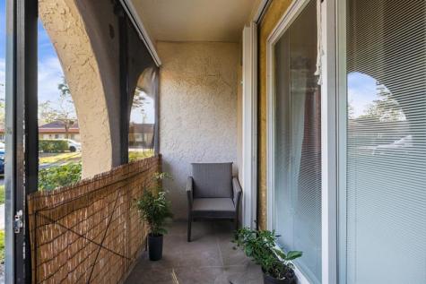 10762 La Placida Drive Coral Springs FL 33065